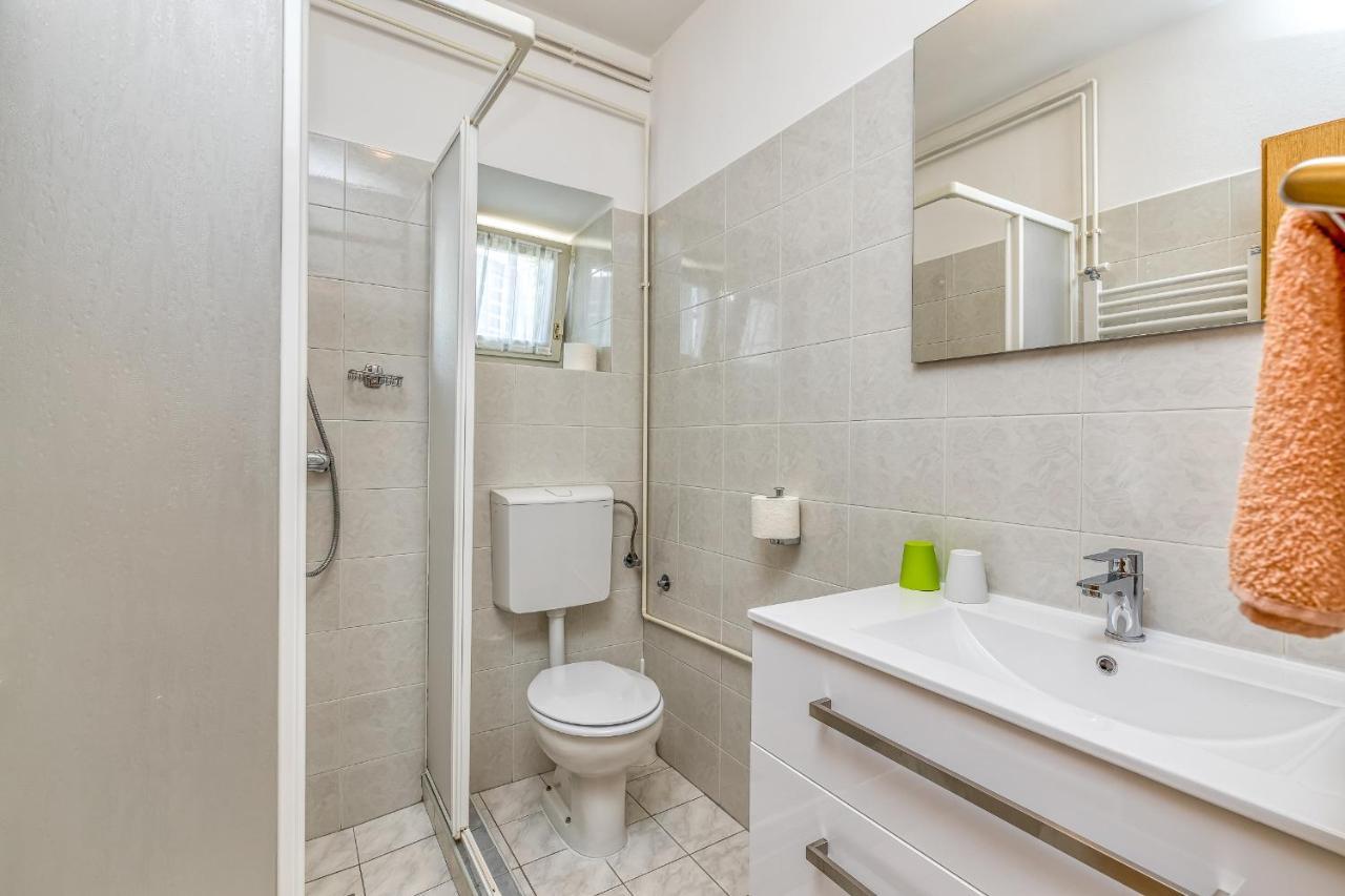 פונטנה Matea Rooms מראה חיצוני תמונה