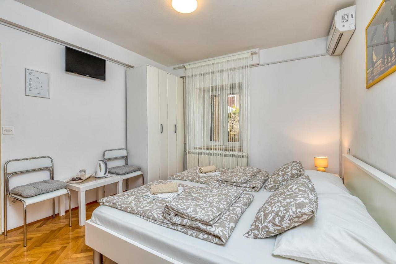 פונטנה Matea Rooms מראה חיצוני תמונה